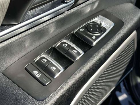 Used 2023 Kia Telluride EX w/ EX Captain's Chair Package AWD/4WD image 20
