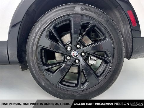 Used 2023 Buick Envision Essence w/ Technology Package I image 32