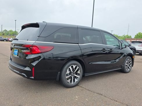 New 2026 Honda Odyssey EX-L image 3