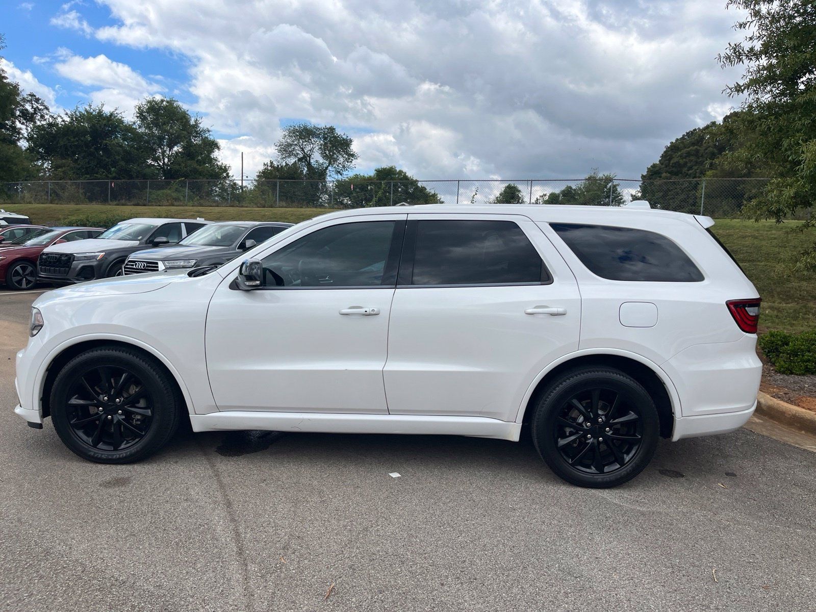 Used 2017 Dodge Durango R/T w/ Trailer Tow Group IV RWD image 9