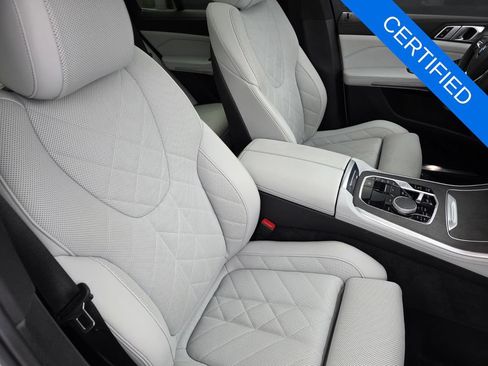 Certified 2024 BMW X5 sDrive40i w/ Premium Package RWD image 29