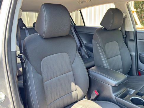 Used 2022 Kia Sportage LX FWD image 30