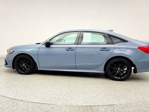 Used 2023 Honda Civic Sport image 8