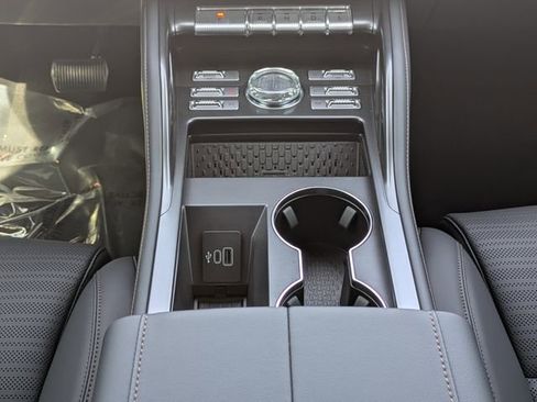 New 2026 Lincoln Nautilus Reserve image 17