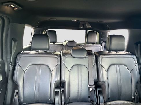Used 2020 Ford Expedition Limited AWD/4WD image 22