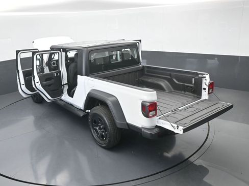New 2026 Jeep Gladiator Sport image 58