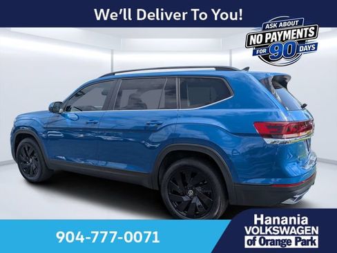 Used 2026 Volkswagen Atlas SE FWD image 5