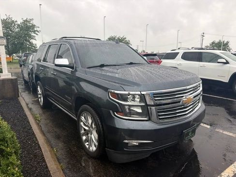 Used 2019 Chevrolet Tahoe Premier w/ Premier Plus Edition AWD/4WD image 2