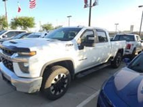 Used 2020 Chevrolet Silverado 2500 LT w/ Convenience Package AWD/4WD image 1
