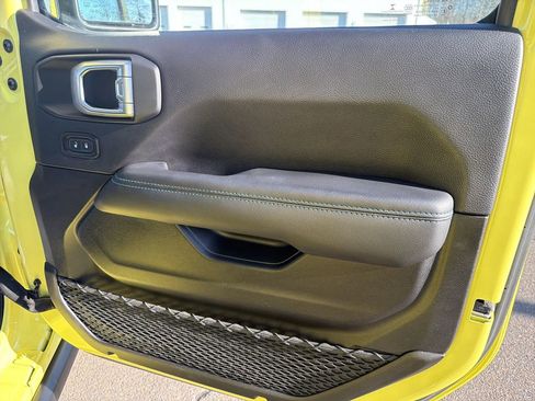 Used 2023 Jeep Wrangler Unlimited Rubicon 4xe w/ Cold Weather Group image 14