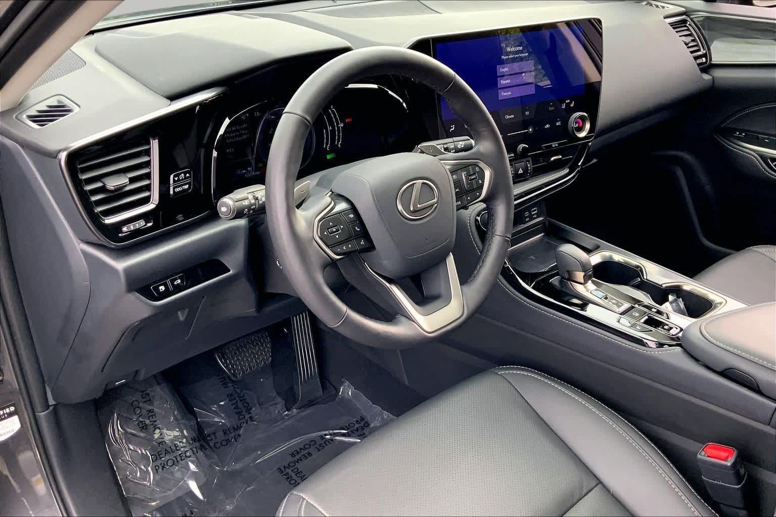 Used 2026 Lexus NX 350h AWD w/ Cold Area Package image 18