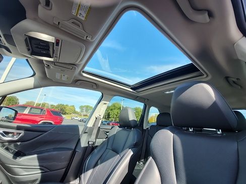 Used 2022 Subaru Forester Touring image 22