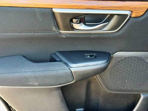 Used 2018 Honda CR-V EX image 26