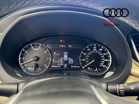 Used 2019 INFINITI QX50 Luxe w/ Navigation Package FWD image 15