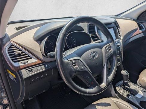 Used 2019 Hyundai Santa Fe XL FWD image 12