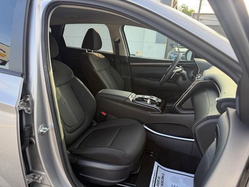 Used 2024 Hyundai Tucson Blue AWD/4WD image 10
