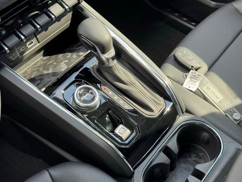 New 2026 GMC Canyon Elevation w/ Convenience Package image 29