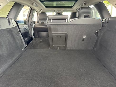 Certified 2023 Volvo XC60 B5 Plus AWD/4WD image 14