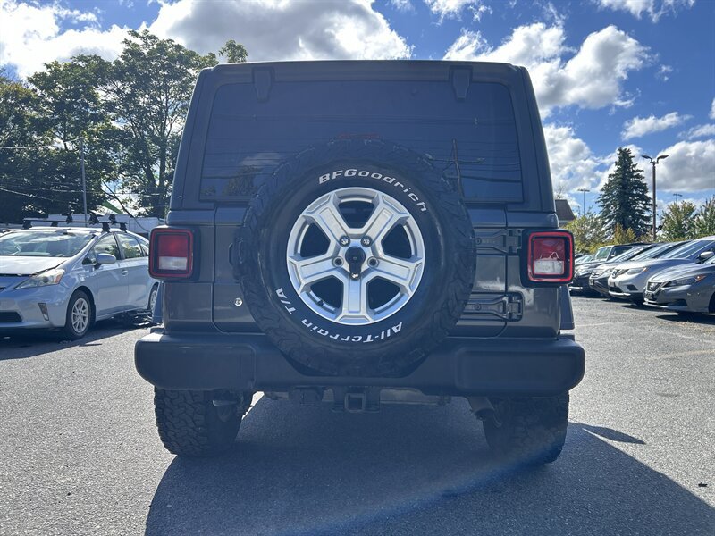 Used 2019 Jeep Wrangler Unlimited Sport S AWD/4WD image 5