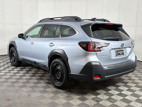 Used 2023 Subaru Outback Premium w/ Popular Package #1 image 3