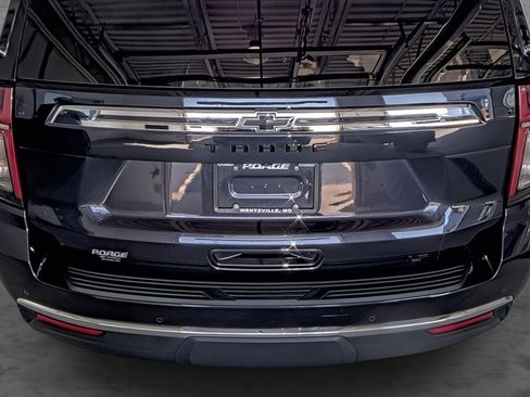 Used 2022 Chevrolet Tahoe LT w/ LT Signature Plus Package AWD/4WD image 11