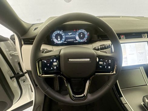 New 2026 Land Rover Range Rover Evoque S AWD/4WD image 11