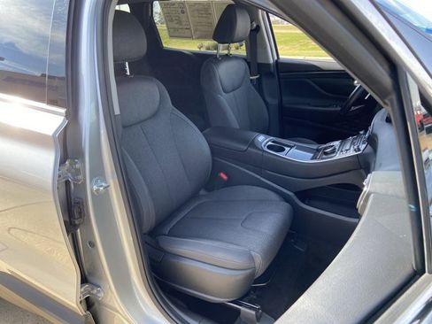 Used 2023 Hyundai Santa Fe SEL image 19