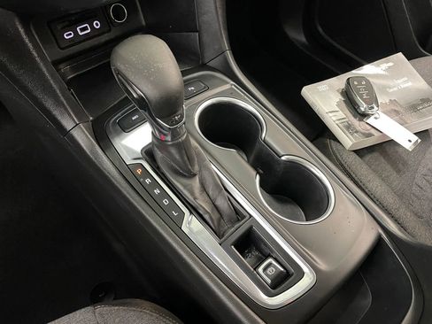 Used 2022 Chevrolet Equinox LT image 34