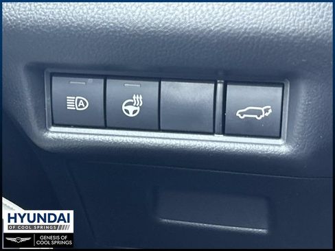 Used 2025 Toyota Grand Highlander FWD image 31