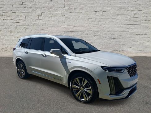 New 2025 Cadillac XT6 Premium Luxury w/ Platinum Package image 7