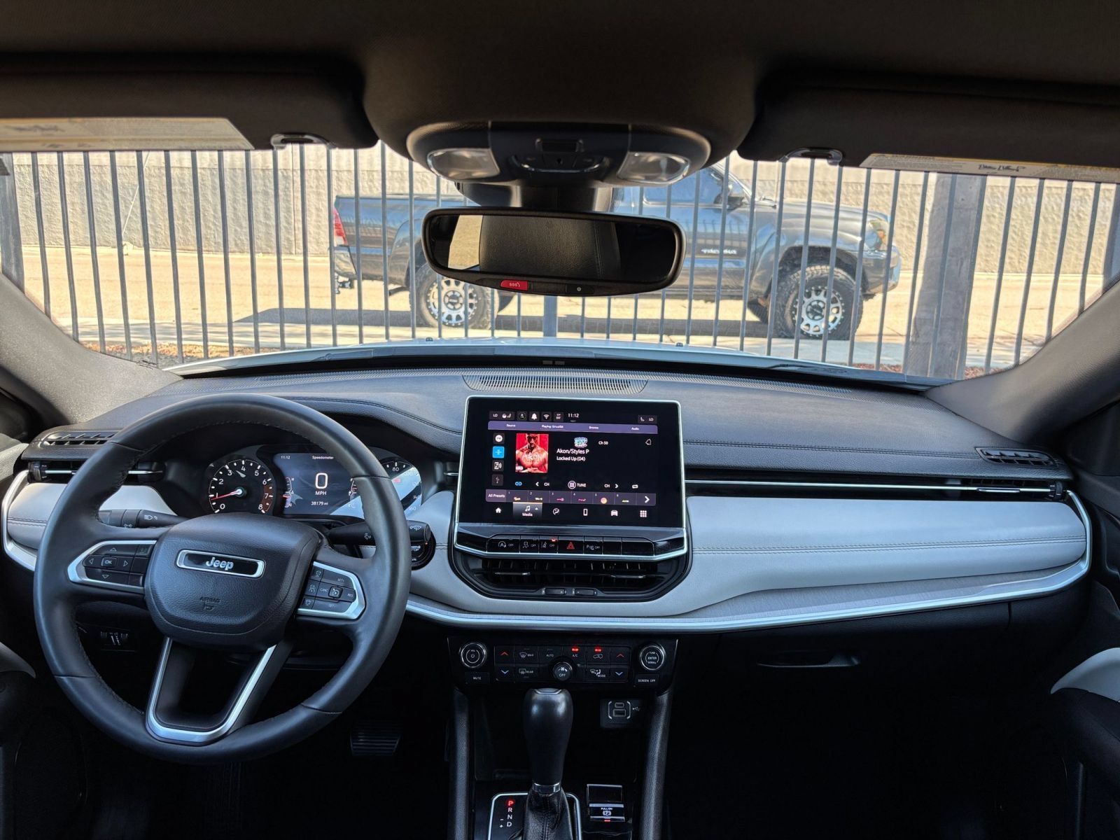 Used 2025 Jeep Compass Limited AWD/4WD image 33