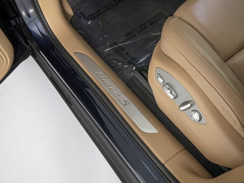 Certified 2021 Porsche Macan S AWD/4WD image 21