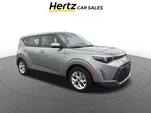 Used 2025 Kia Soul LX w/ LX Technology Package image 1