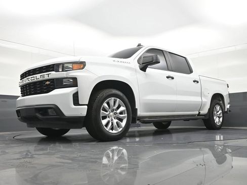Used 2021 Chevrolet Silverado 1500 Custom RWD image 23