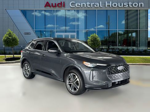 Used 2025 Audi Q5 Premium Plus w/ Premium Plus image 7