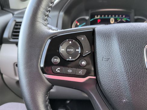 Used 2021 Honda Pilot Touring image 24