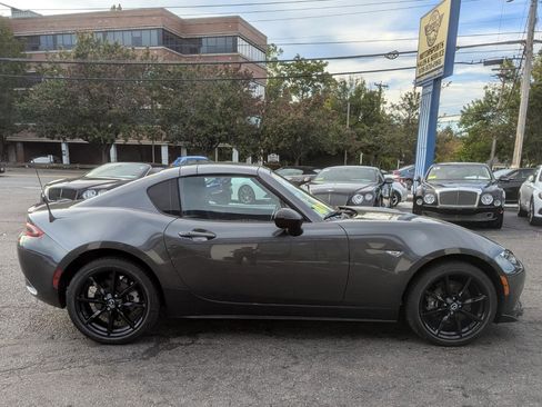Used 2021 MAZDA MX-5 Miata RF Club RWD image 6