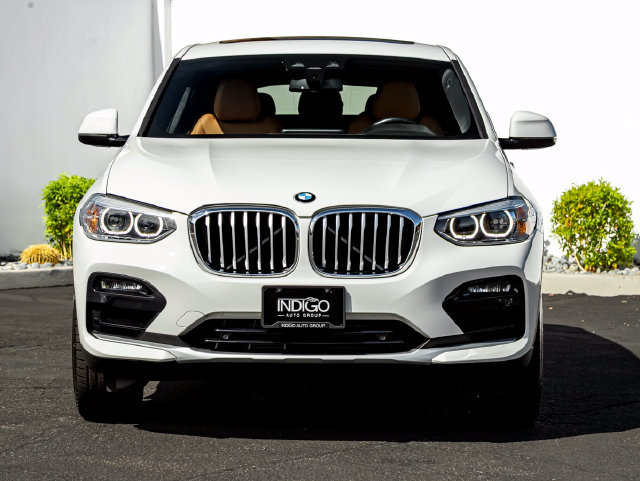 Used 2021 BMW X4 xDrive30i AWD/4WD image 3