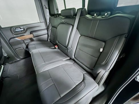 Certified 2022 Chevrolet Silverado 2500 High Country w/ LPO, Dark Essentials Package image 26