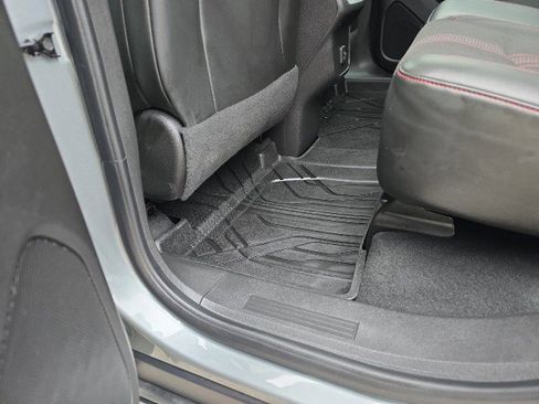 Used 2023 Chevrolet Equinox RS w/ LPO, Floor Liner Package image 33