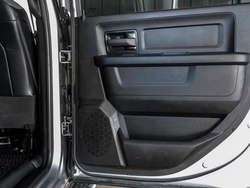 Used 2022 RAM 2500 Tradesman w/ Chrome Appearance Group image 44