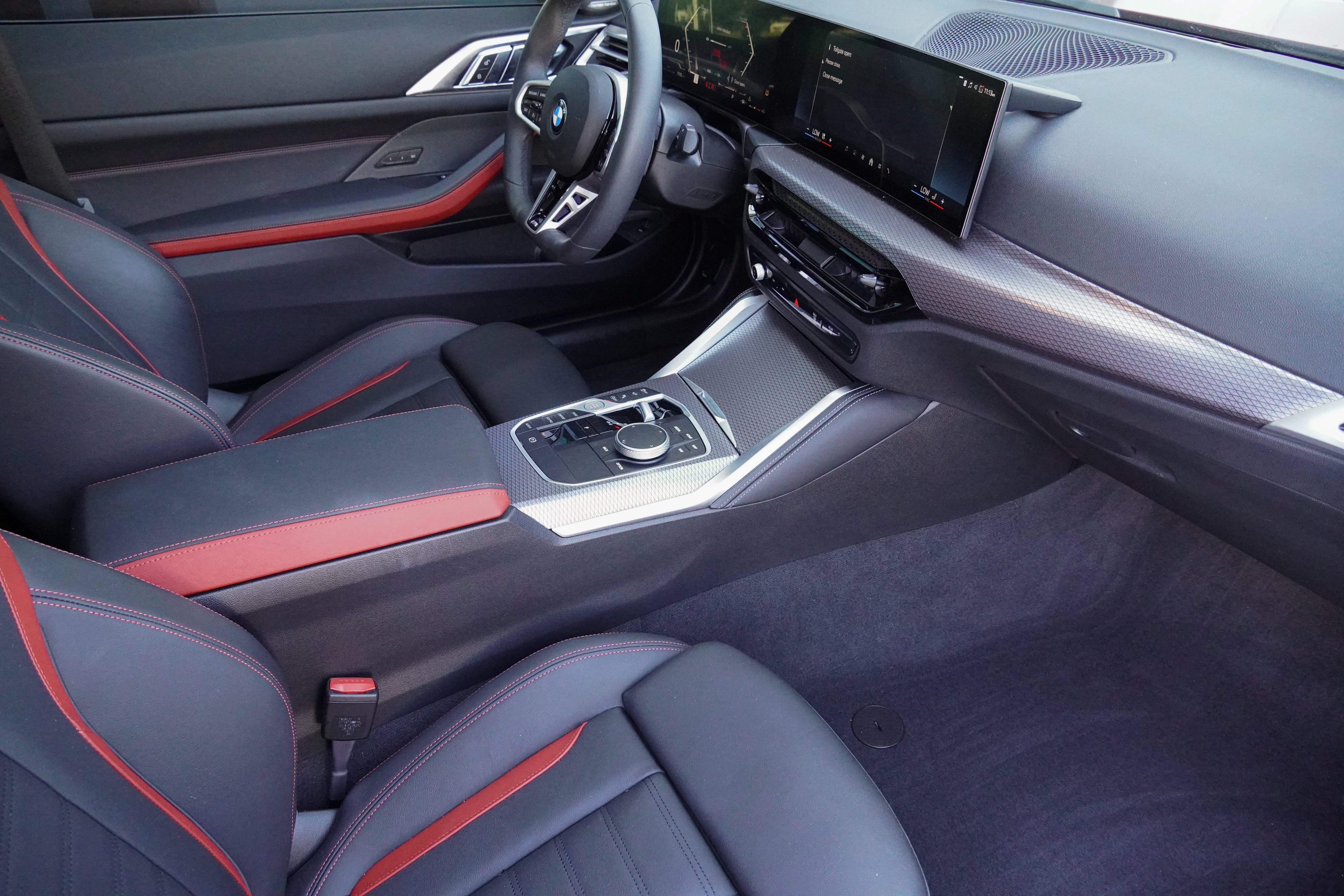 Certified 2025 BMW 430i Coupe w/ M Sport Package RWD image 7