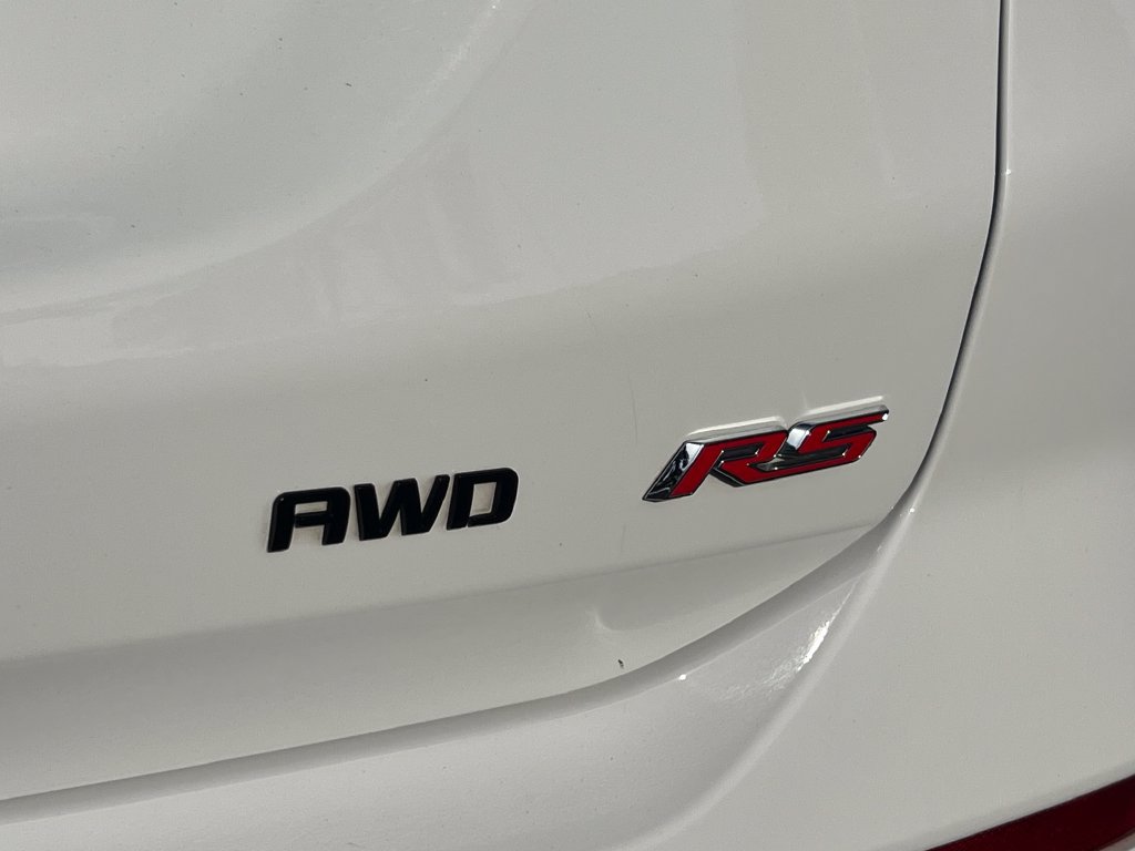 Used 2022 Chevrolet Equinox RS AWD/4WD image 17