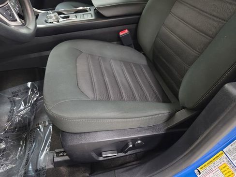 Used 2020 Ford Fusion SE image 29