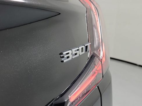 Used 2021 Cadillac XT4 Sport w/ Cold Weather Package FWD image 6