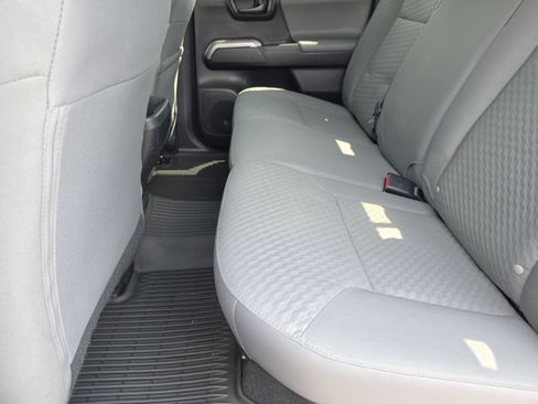 Certified 2021 Toyota Tacoma SR5 RWD image 10