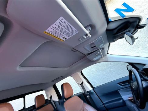 Used 2023 Ford Maverick Lariat w/ Lariat Luxury Package image 14