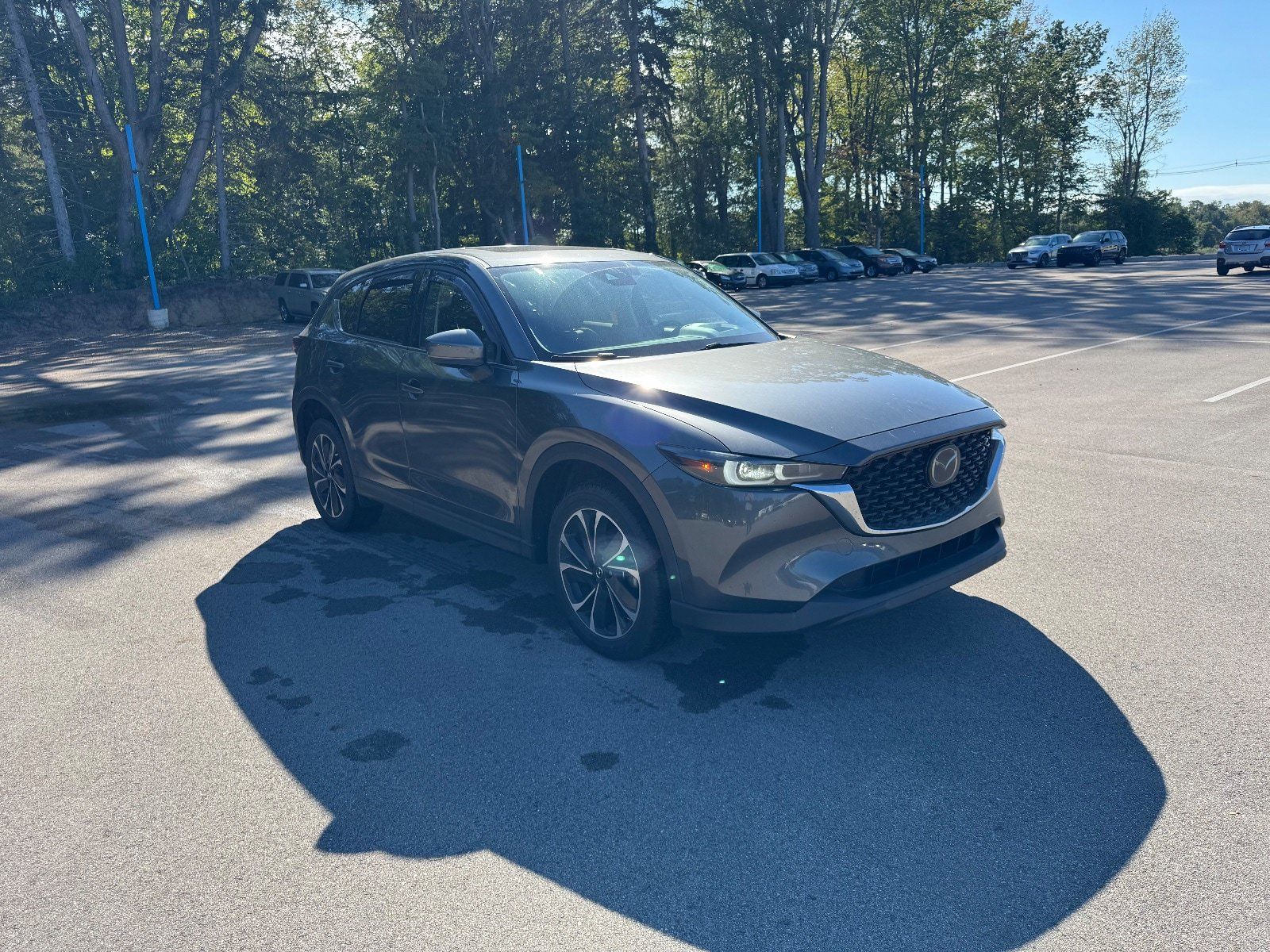 Used 2022 MAZDA CX-5 AWD 2.5 S w/ Premium Plus Pkg image 3
