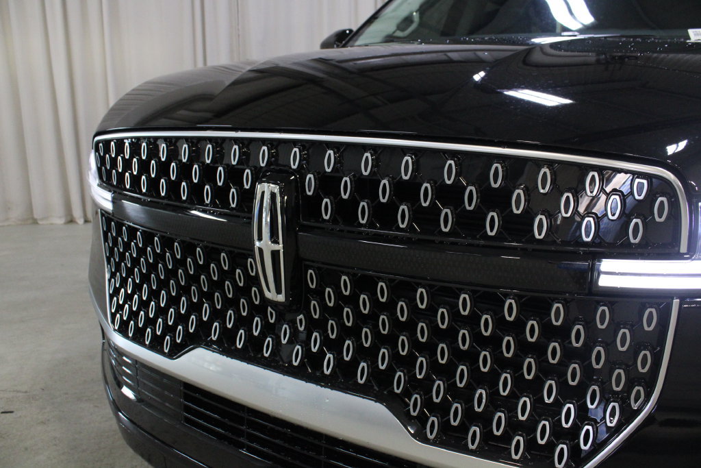 New 2027 Lincoln Navigator Reserve AWD/4WD image 34