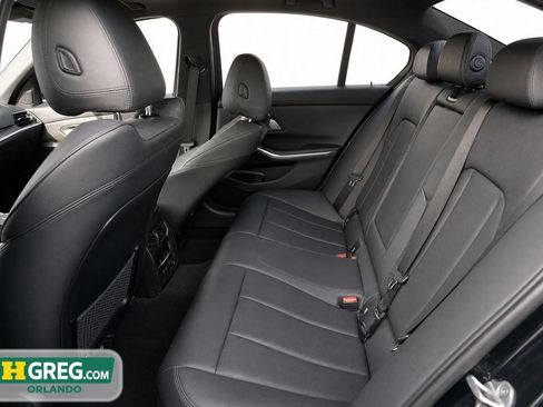 Used 2019 BMW 330i Sedan w/ Convenience Package RWD image 17